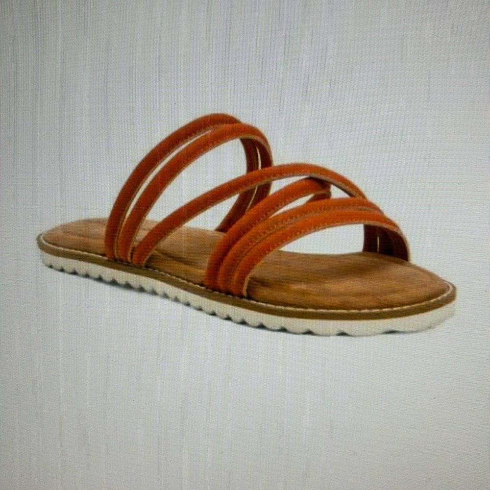 New Diba True Leather Cedar Cove Sandal.  Size 9.5